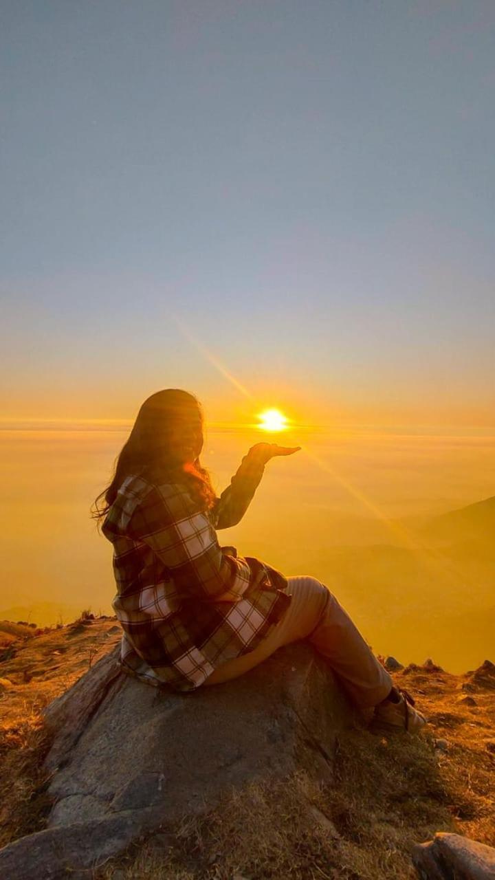 ホテル Triund Trek ダラムシャーラー エクステリア 写真