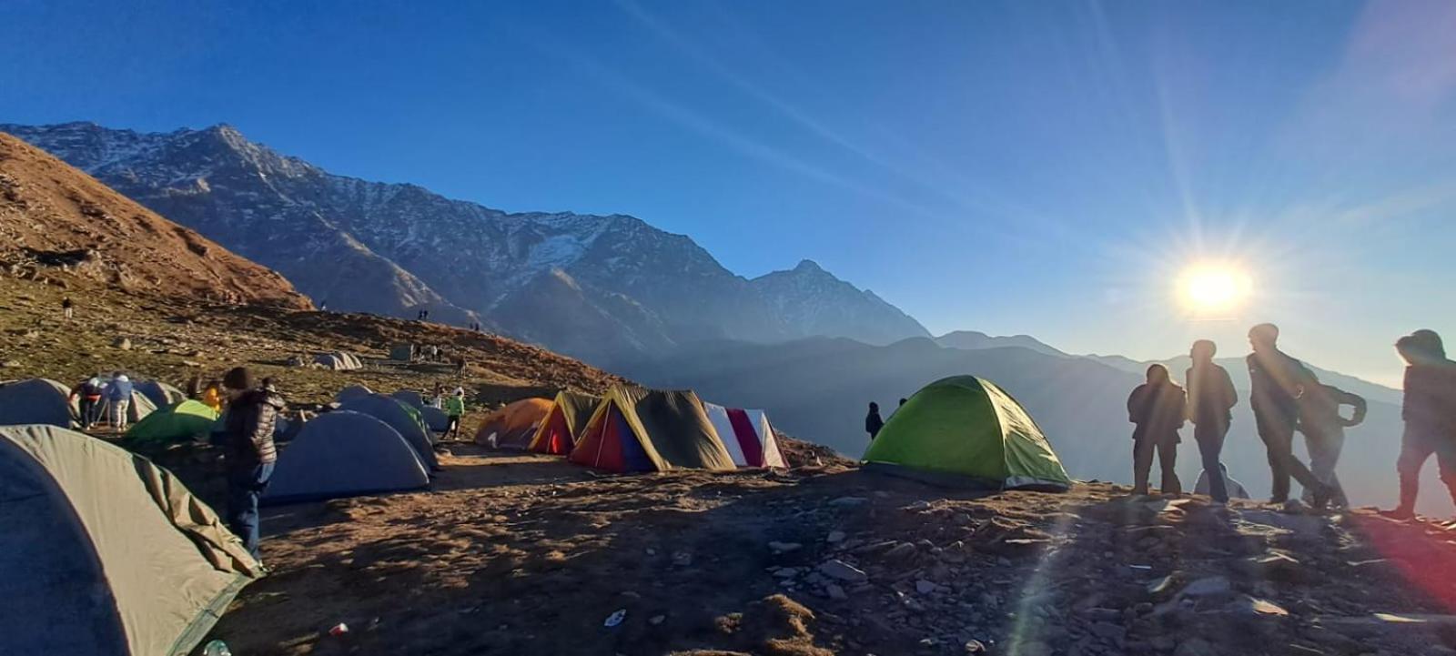ホテル Triund Trek ダラムシャーラー エクステリア 写真